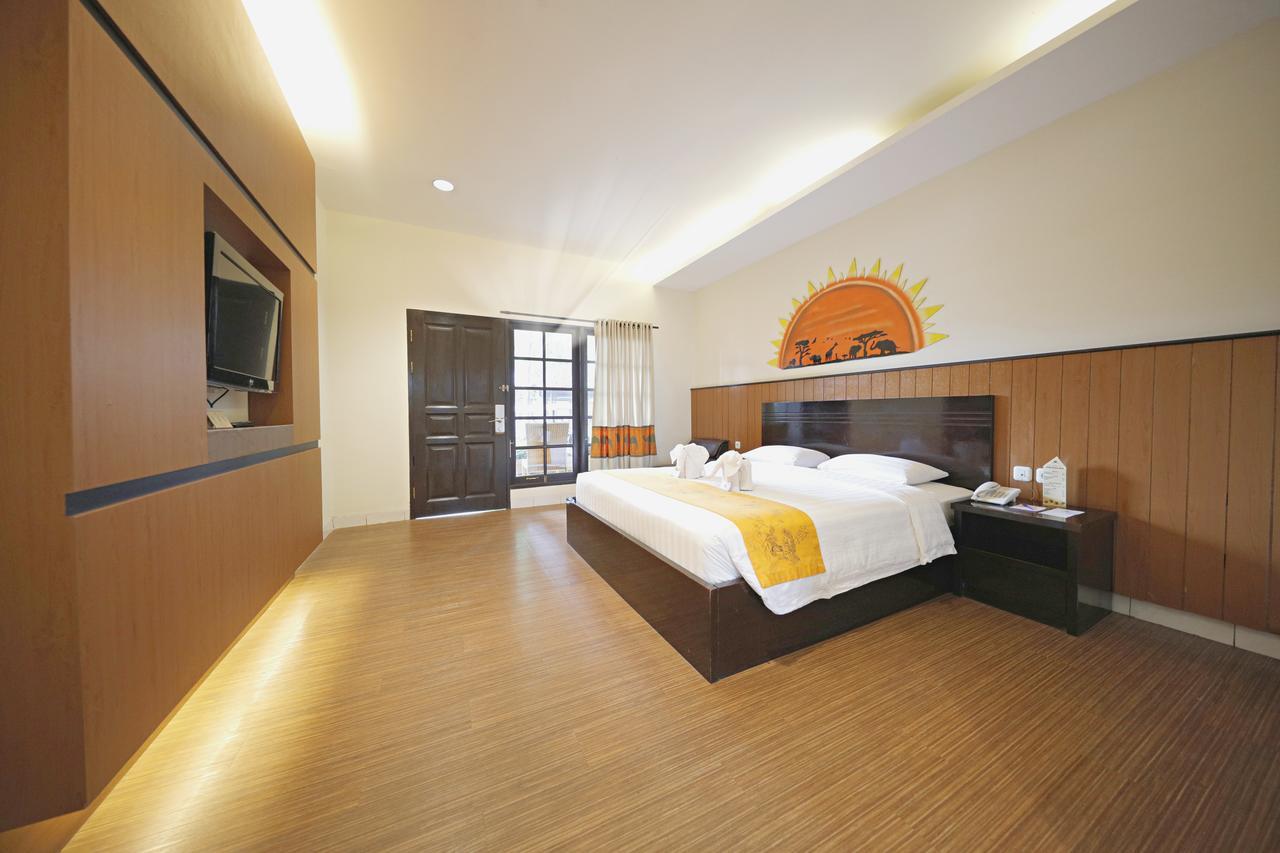 Royal Safari Garden Resort&convention 4*