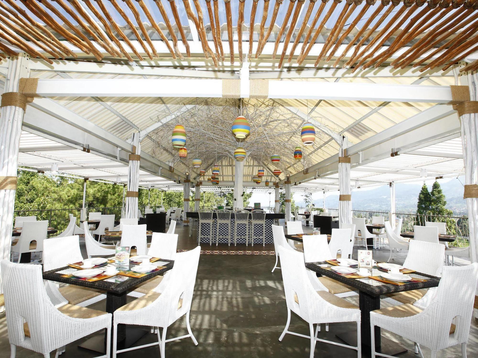Station touristique Royal Safari Garden Resort&convention Bogor